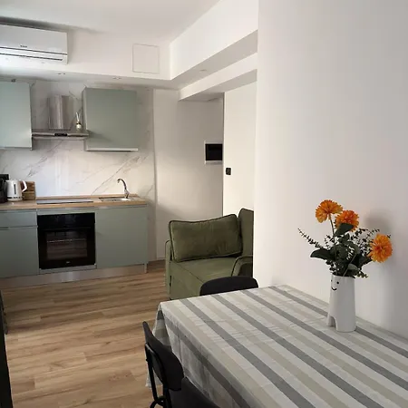 Appartamento Hostpitaly - La Piccola Casa Del Pozzo Chivasso